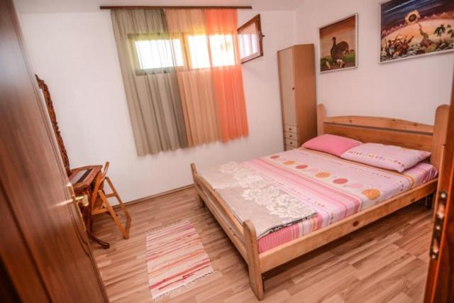 Backyard Apartment Ohrid Bagian luar foto