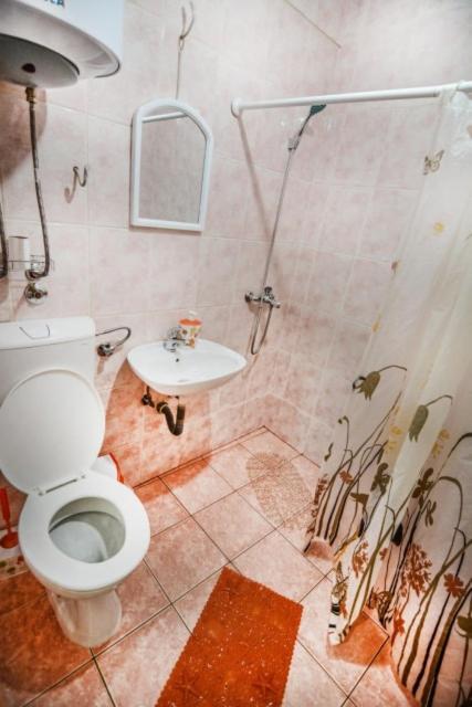 Backyard Apartment Ohrid Bagian luar foto